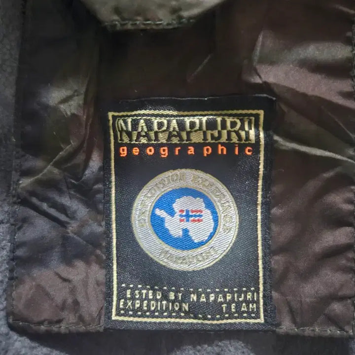 [BUNJANG] Napapijri Rainforest Anorak Camo Jacket / 나파피리 레인포레스트 아노락 카모 (XXL/기모안감)