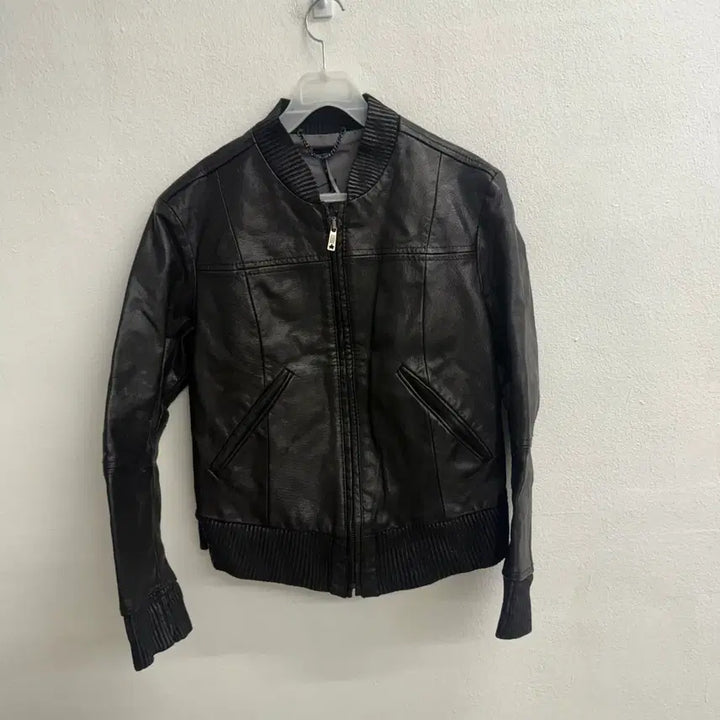 [BUNJANG] Levi's Blue Tab Goat Leather Bomber Jacket (M) / 리바이스 블루탭 염소가죽 블루종 봄버 자켓 (M, 90)