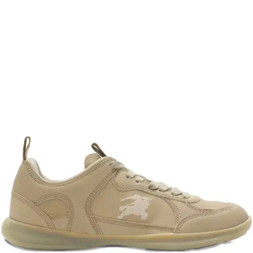 [BUNJANG] Burberry Matrix Sneakers (Collection Line) / 버버리 매트릭스 스니커즈 (컬렉션 라인)