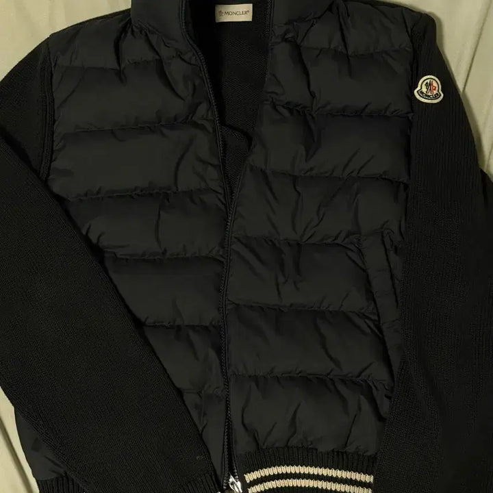 [BUNJANG] Moncler Knit Padded Jacket Black M / 몽클레어 니트 패딩 블랙  M
