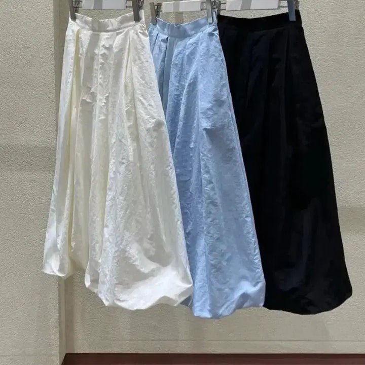 [SOLD OUT] A라인 롱 스커트 (블랙-새상품)