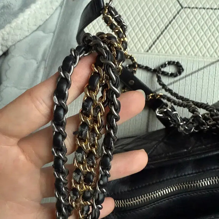 [BUNJANG] Gabrielle Hobo Bag Black Quilted Chain / 샤넬 가브리엘 호보백 블랙 퀼팅 체인