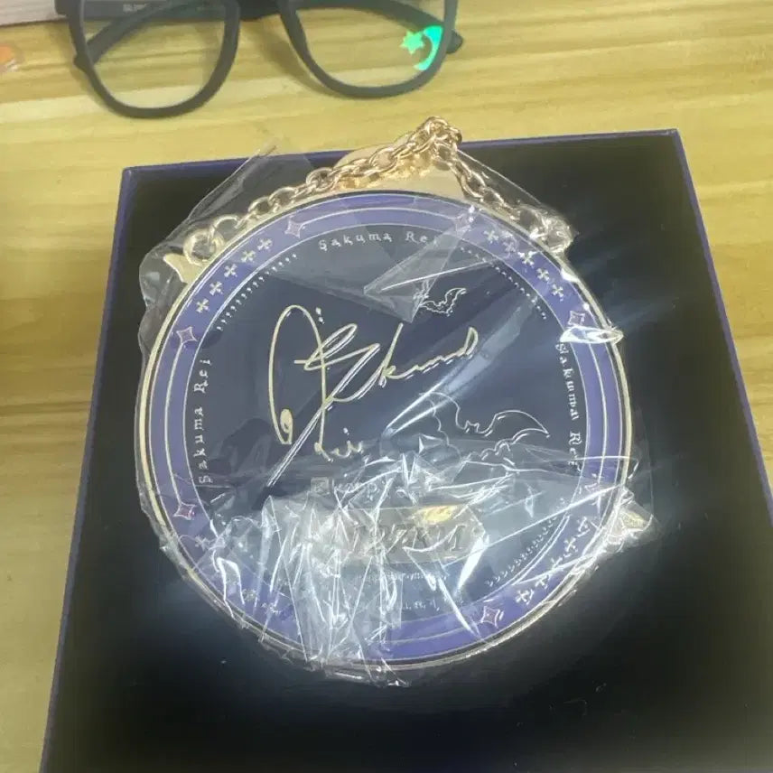 [BUNJANG] Ensemble Stars Sakuma Rei Keep Medal Necklace Limited POB Goods / 앙스타 사쿠마 레이 keep 메달 목걸이 한정 특전 굿즈
