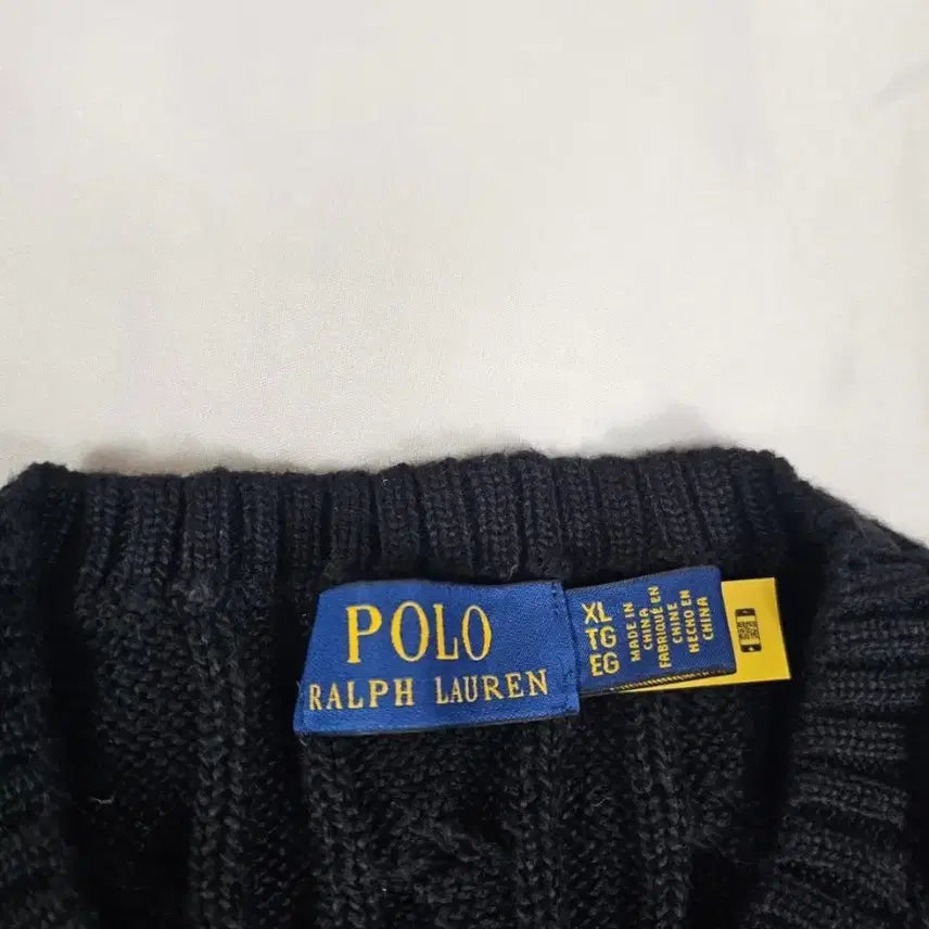 [BUNJANG] Cable Knit Polo Sweater / 폴로케이블니트