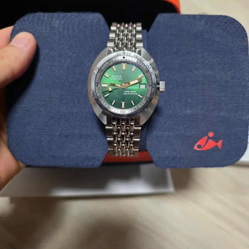 [BUNJANG] DOXA 200T Emerald Watch / 독사(DOXA) 200T 에메랄드 시계 판매합니다.