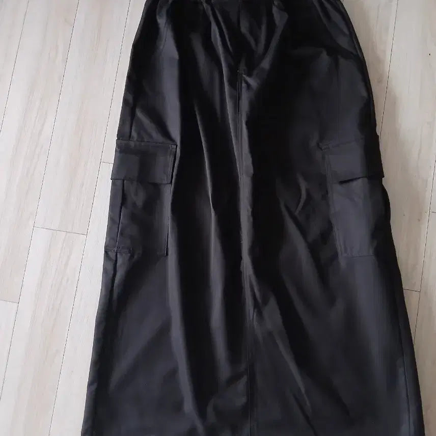 [BUNJANG] Black Cargo Spring Skirt / 여성 블랙 카고 봄스커트 새옷