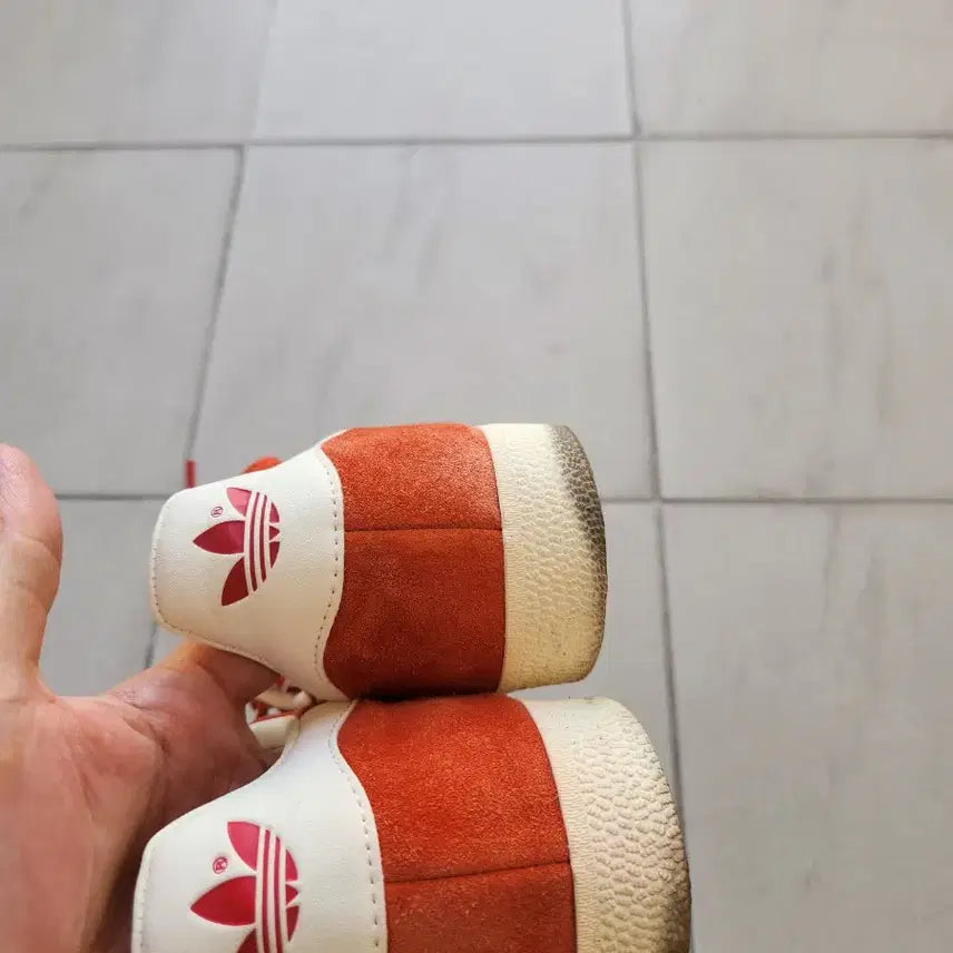 [BUNJANG] Adidas Gazelle GY7339 Sneakers (Size 270) / 아디다스 가젤 270