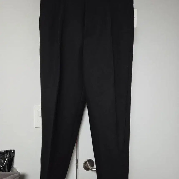 [BUNJANG] Solid Homme Wool Slacks / [새상품] 솔리드옴므 밑단 절개 울 슬랙스 블랙 48