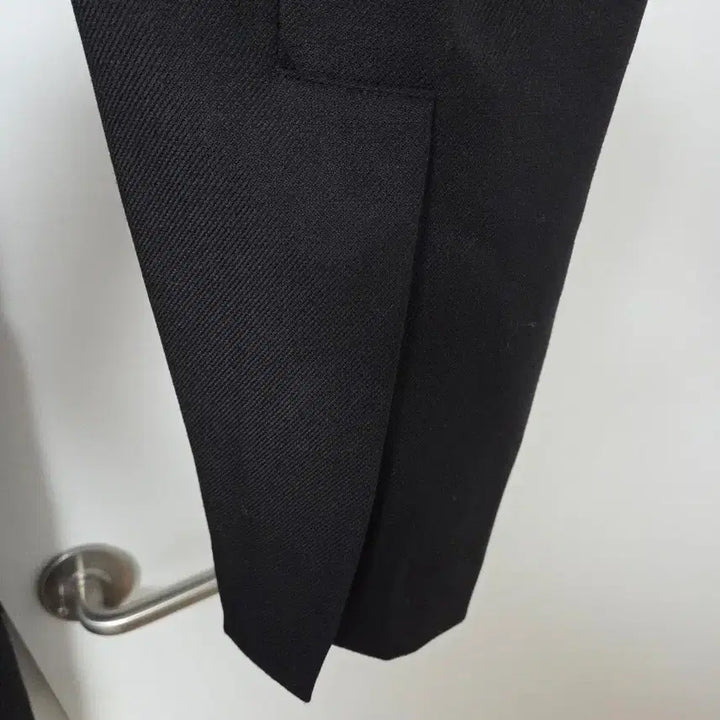 [BUNJANG] Solid Homme Wool Slacks / [새상품] 솔리드옴므 밑단 절개 울 슬랙스 블랙 48