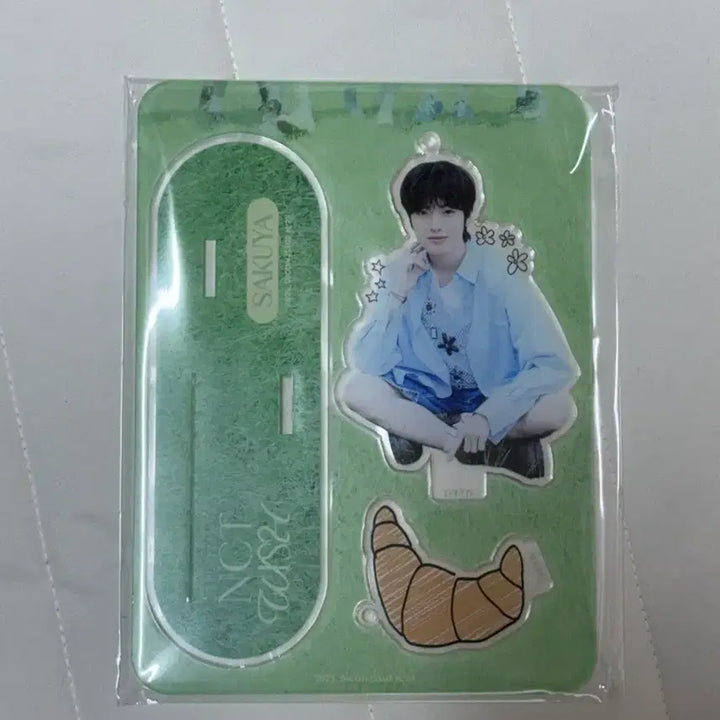 [BUNJANG] Dicon NCT WISH Sakuya Sealed Acrylic Stand / (미개봉) 디아이콘 엔시티위시 사쿠야 굿즈 아크릴스탠드