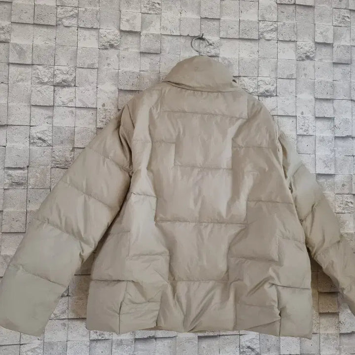 [BUNJANG] Beige Lightweight Down Padded Jumper / 베이지 다운패딩점퍼 경량