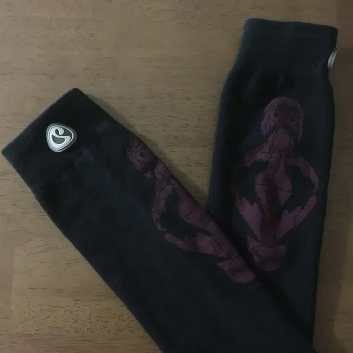 [BUNJANG] Koiseiyo Suu Knee Socks / 코이세이오 suu 니삭스