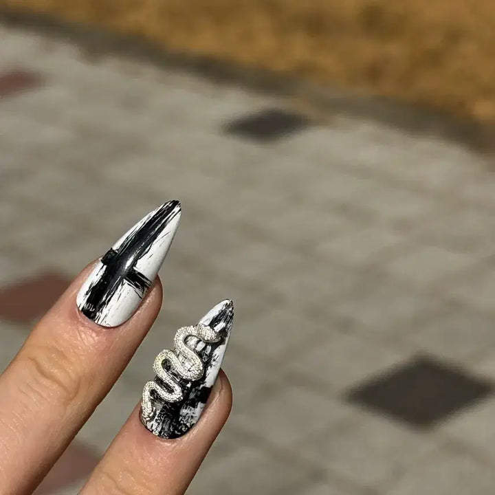 [BUNJANG] Handmade Black Snake Nail Art Set / 수제네일팁 블랙 뱀 힙 네일아트 마블
