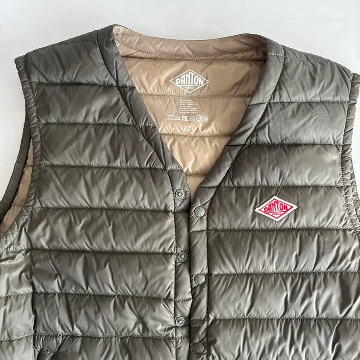 [BUNJANG] Dan ton Lightweight Vest Padding / (남성) 단톤 경량 조끼 패딩