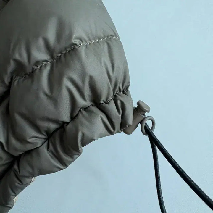 [BUNJANG] Dan ton Lightweight Vest Padding / (남성) 단톤 경량 조끼 패딩