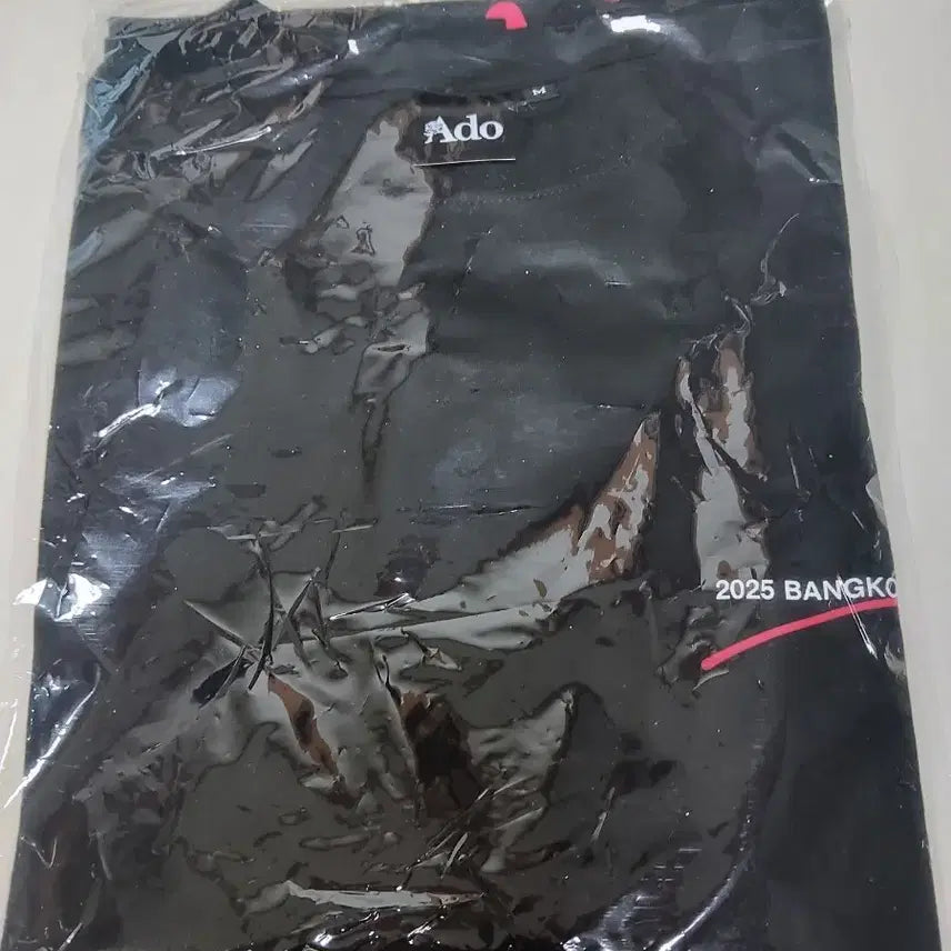 [BUNJANG] Ado 2025 Bangkok T-shirt (Size M) / Ado 2025 방콕 티셔츠