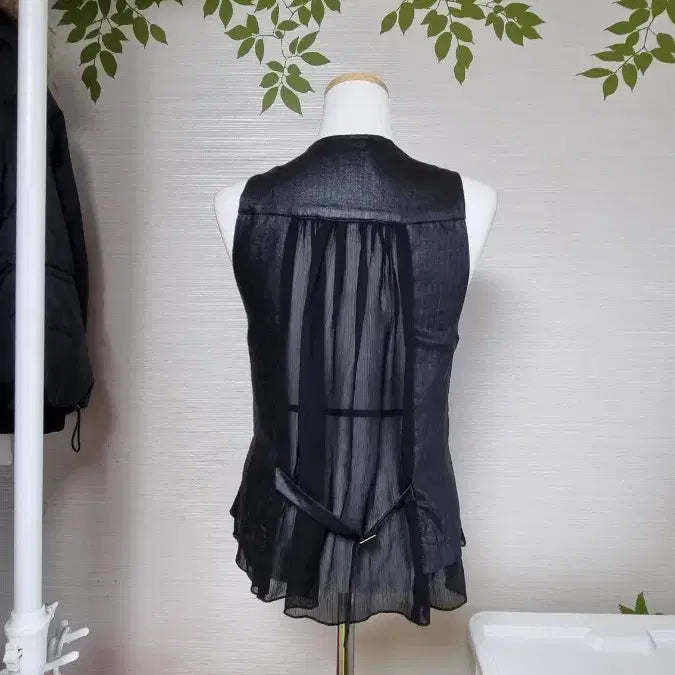 [BUNJANG] Lightweight Black See-Through Vest (Size 55-66) / 가벼운 블랙 시스루 조끼 55~66