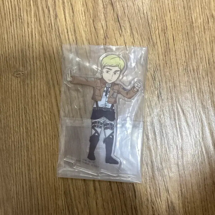 [BUNJANG] Attack on Titan Erwin Acrylic Stand / 진격의 거인 엘빈 아크릴 스탠드