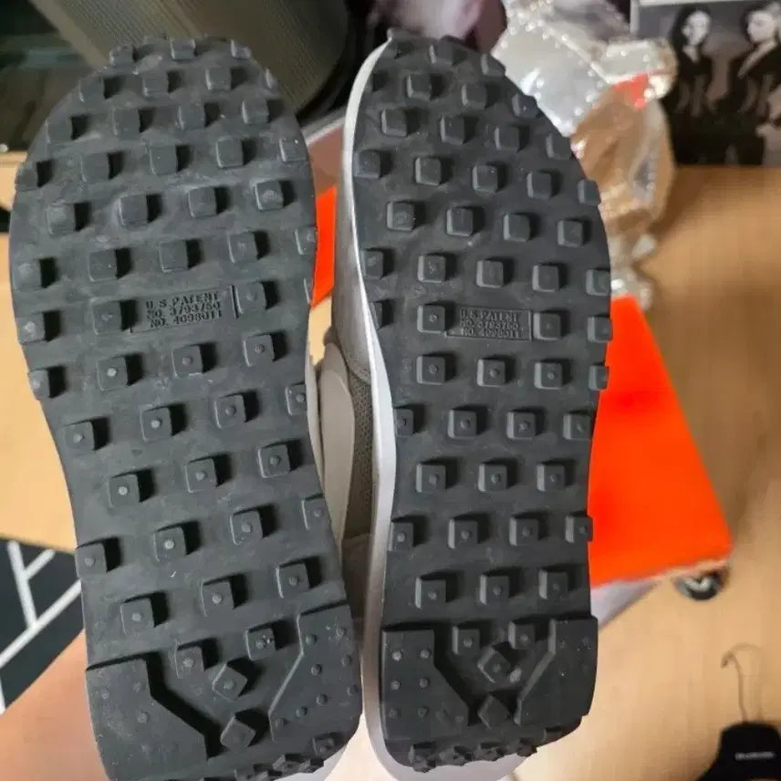 [BUNJANG] Nike Sacai Fragment Gray Sneakers (Size 285) / 나이키 사카이 프라그먼트 회색 285 사이즈