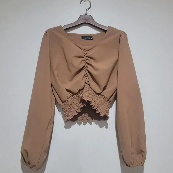 [BUNJANG] Shirring Crop Blouse / 셔링 크롭 블라우스