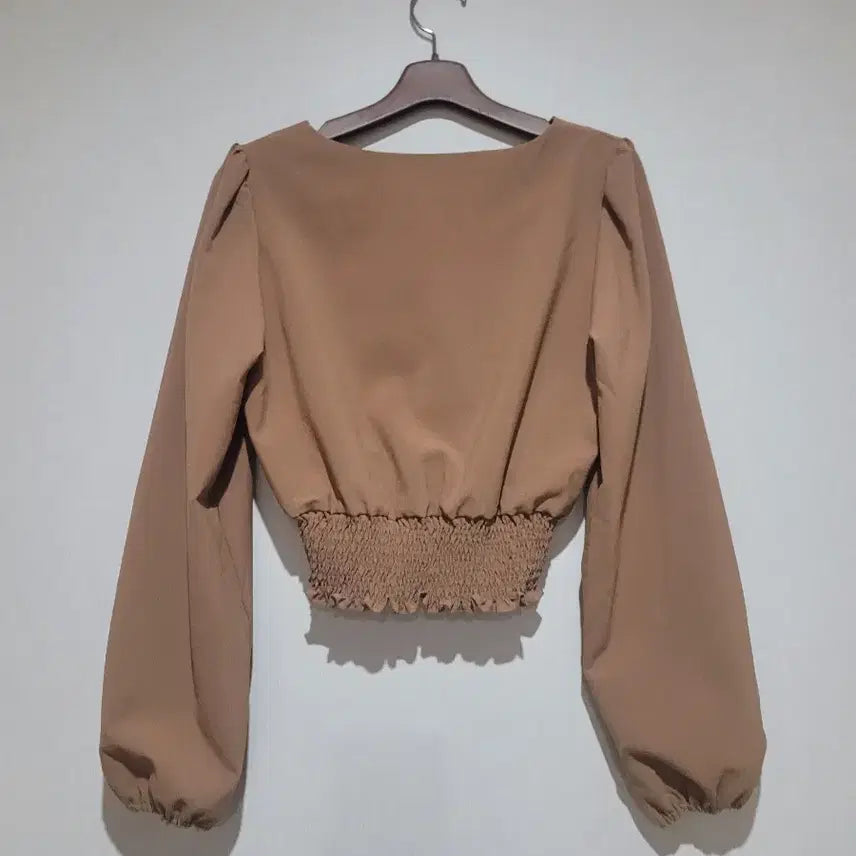 [BUNJANG] Shirring Crop Blouse / 셔링 크롭 블라우스