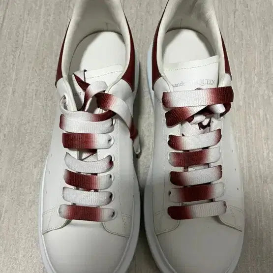 [BUNJANG] Alexander McQueen Oversized Sneakers Burgundy Gradient - Men&