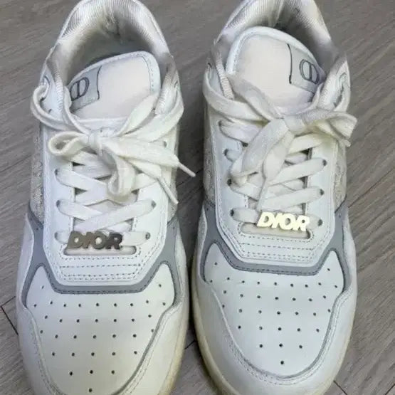 [BUNJANG] Dior B27 Oblique Low-Top Sneakers + Dior Shoe Pins / 디올 b27 남성 오블리크 로우탭 스니커즈 + dior 슈즈핀 악세사리