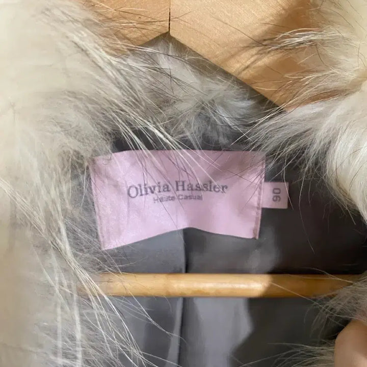 [BUNJANG] Olivia Hassler Duck Down Wool Colorblock Padding / 올리비아 하슬러 덕다운 모직 배색 패딩 90