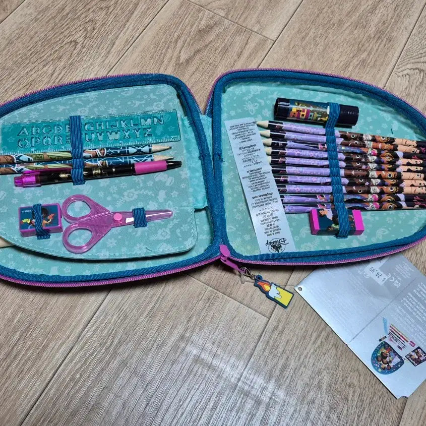 [BUNJANG] Encanto Stationery Set / (새상품) 디즈니 엔칸토 문구 세트