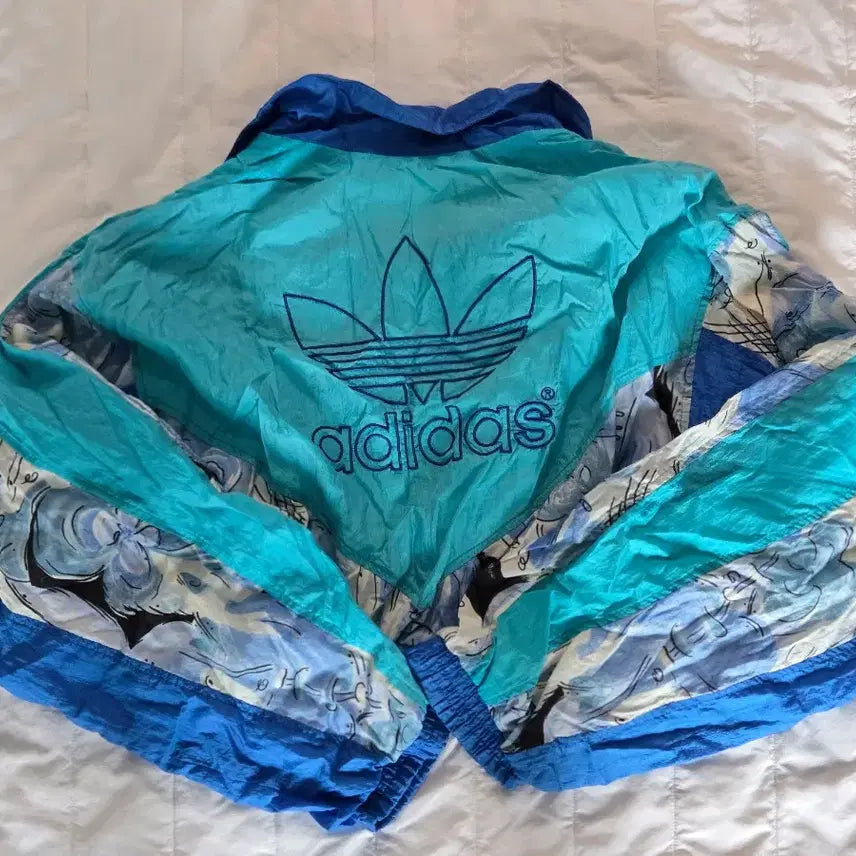 [BUNJANG] Adidas Old School Crop Windbreaker / 아디다스 올드스쿨 크롭 바람막이 빅로고 백로고 레어