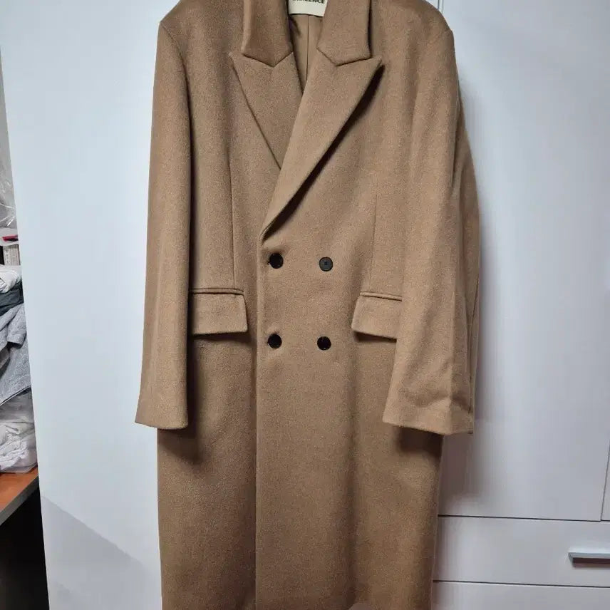 [SOLD OUT] 인사일런스 캐시미어 더블 코트 L사이즈