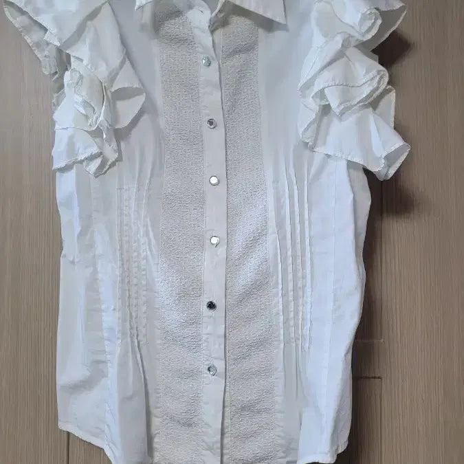 [BUNJANG] White Frill Cap Sleeve Blouse / 화이트 프릴 캡소매 블라우스 66size