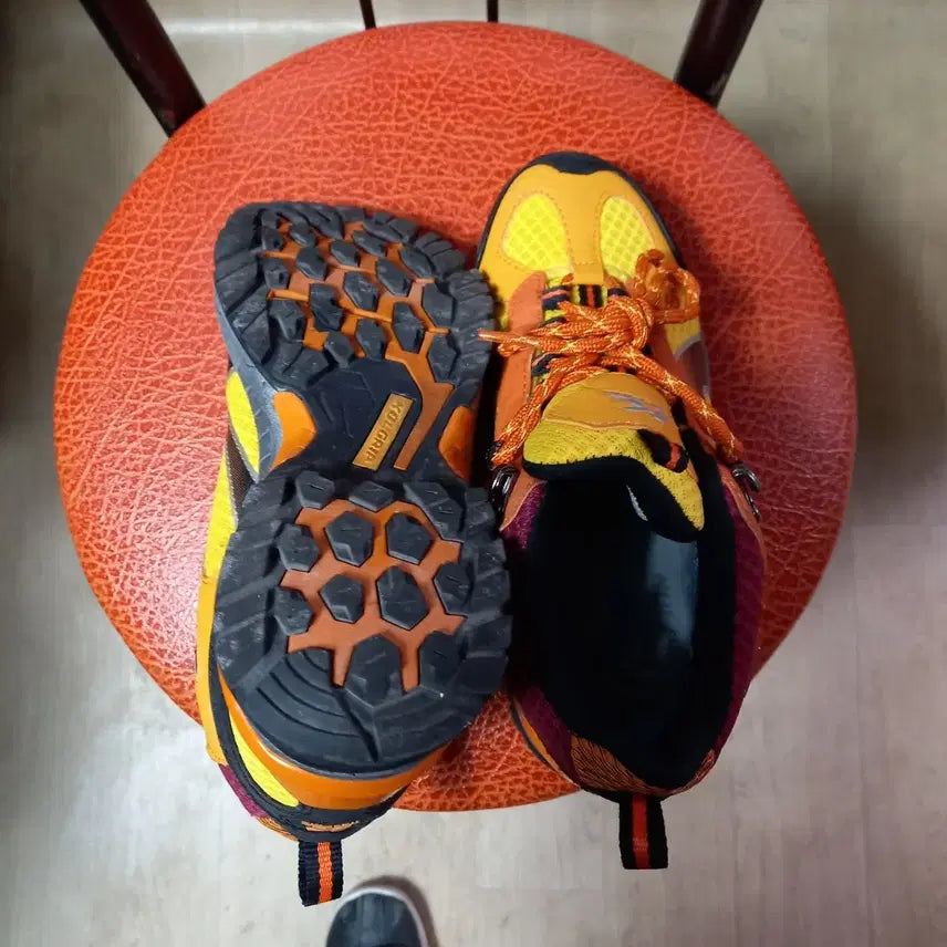 [BUNJANG] KOLPING Hiking Boots Yellow Orange 235 / 콜핑 등산화 KOLPING 옐로우 오렌지 235