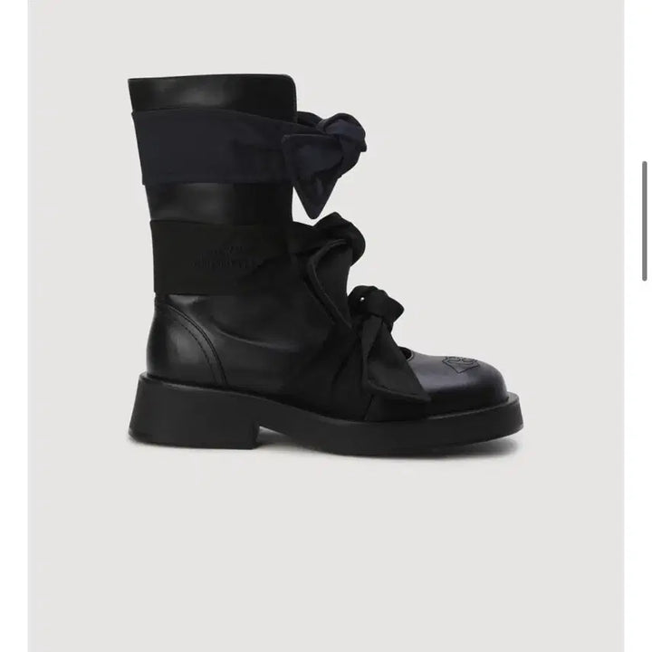 [BUNJANG] Lucky Chouette Ribbon Walker Boots (240) / 럭키슈에뜨 신상 리본 워커부츠(240)