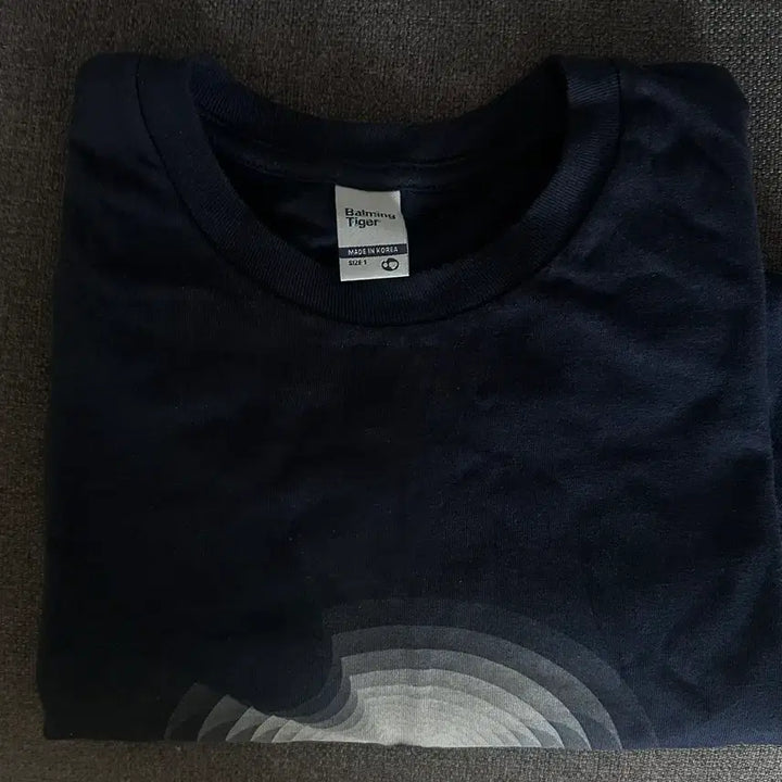 [BUNJANG] Baromiting Tiger World Expo 2024 T-Shirt Navy Size 1 / 바밍타이거 반팔 네이비 1사이즈 2024 world expo