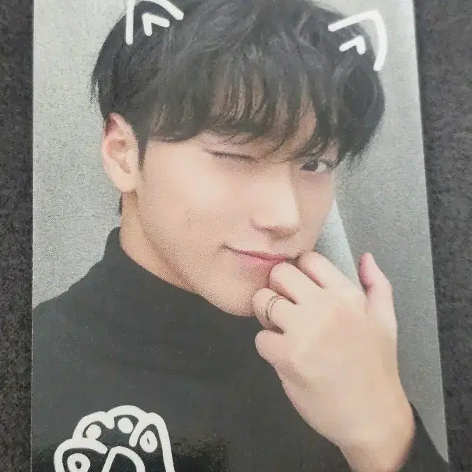 [BUNJANG] ATEEZ Offik Golden Hour Pop-up Part.4 Lucky Draw Photocard / 에이티즈 ateez offik 골든아워 팝업 Part.4 럭드포카