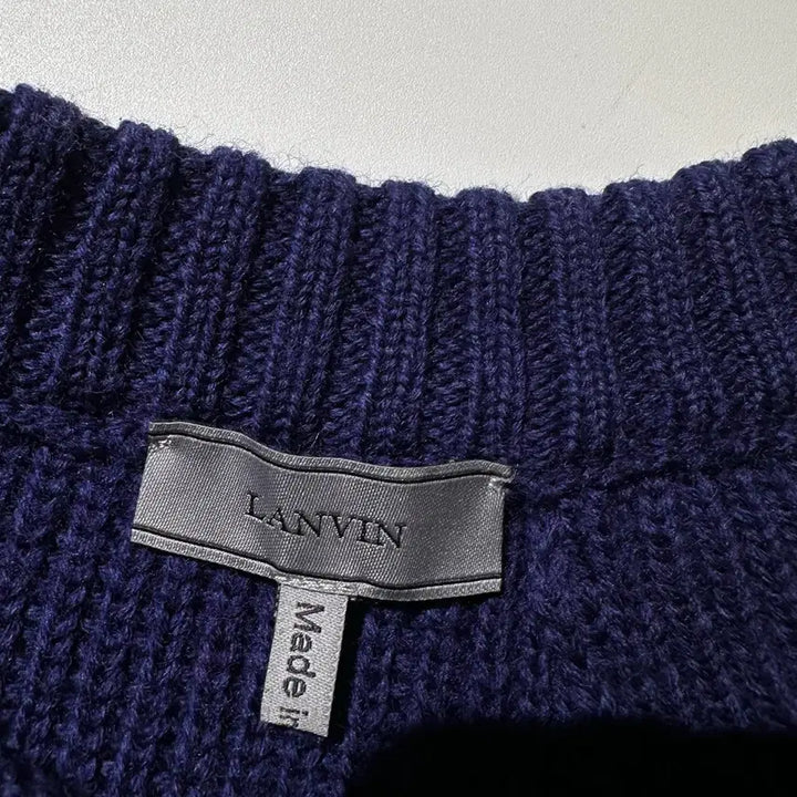 [BUNJANG] Lavin Shoulder Button Wool Round Knit / [S-M,매장판] Lavin 랑방 숄더 버튼 울 라운드 니트