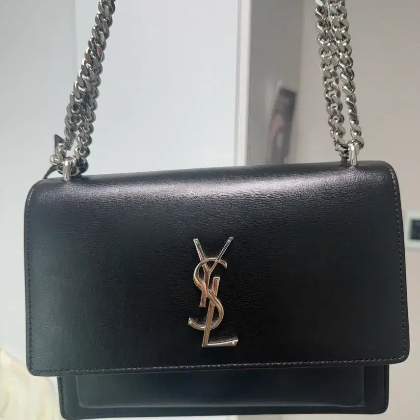 [BUNJANG] Saint Laurent Smooth Leather Silver Monogram Sunset Medium Bag Black / 생로랑 스무스 레더 실버 모노그램 선셋 미디움백 블랙