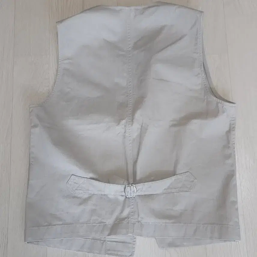 [BUNJANG] Beslow Workwear Vest / 비슬로우 신치백 워크웨어베스트