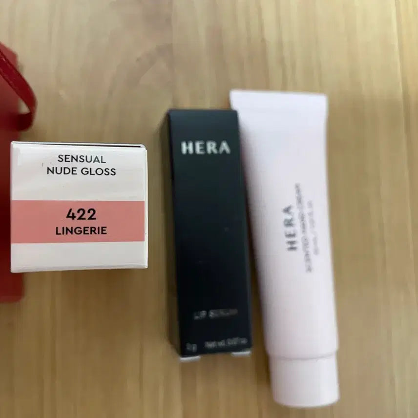 [BUNJANG] Hera Sensual Nude Gloss or Balm / 미개봉 새상품 헤라 란제리 센슈얼 누드 글로스 422호 핸드크림 립세럼