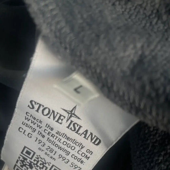 [BUNJANG] Stone Island Embroidered Patch Sweatshirt / [L] 스톤 아일랜드 자수 와펜 맨투맨