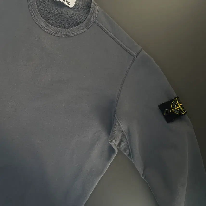 [BUNJANG] Stone Island Embroidered Patch Sweatshirt / [L] 스톤 아일랜드 자수 와펜 맨투맨