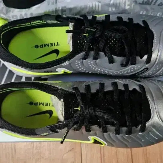 [BUNJANG] Nike Tiempo Legend 10 Elite FG (Size 250) / [새제품]나이키 티엠포 레전드 10 엘리트 fg (250)