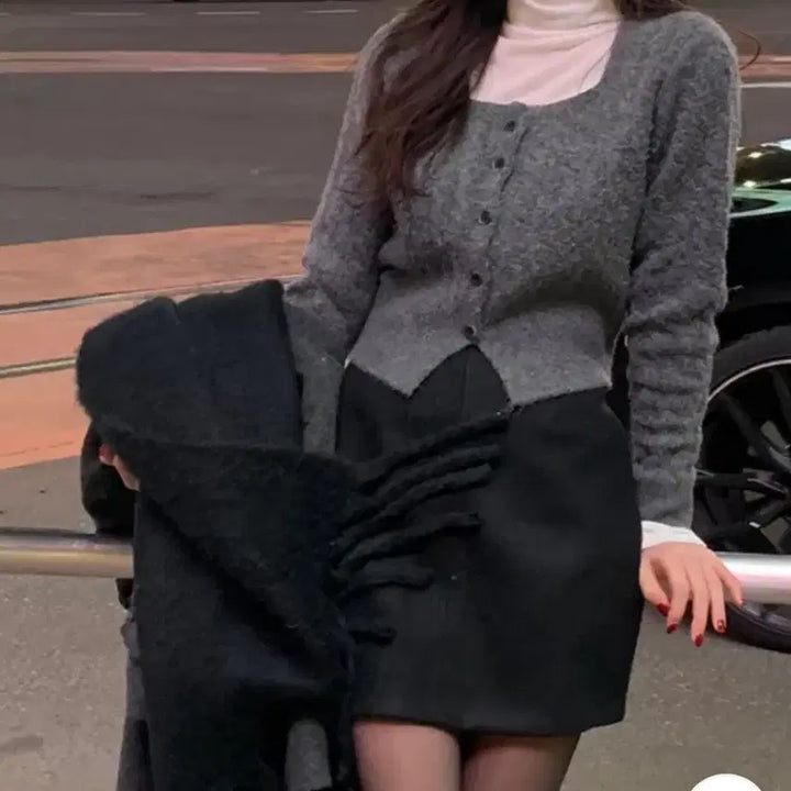 [BUNJANG] Blackpink Rosé Young & Rich CD Cardigan / 에이블리 영앤리치 로제 cd 가디건