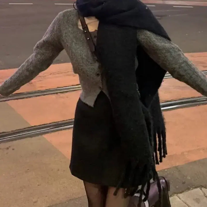 [BUNJANG] Blackpink Rosé Young & Rich CD Cardigan / 에이블리 영앤리치 로제 cd 가디건