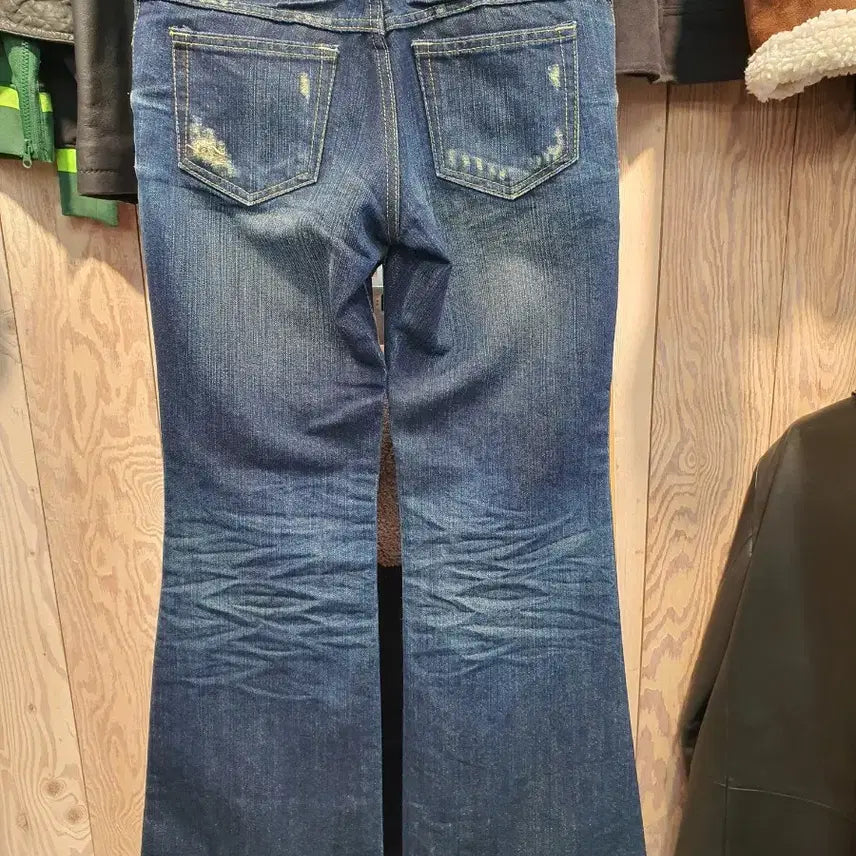 [BUNJANG] Suga Cats Gold Pearl Point Denim (29 inch/Bootcut) / [Y2K/희귀] 슈가캣츠 금색 펄 포인트 데님 (29인치/부츠컷)