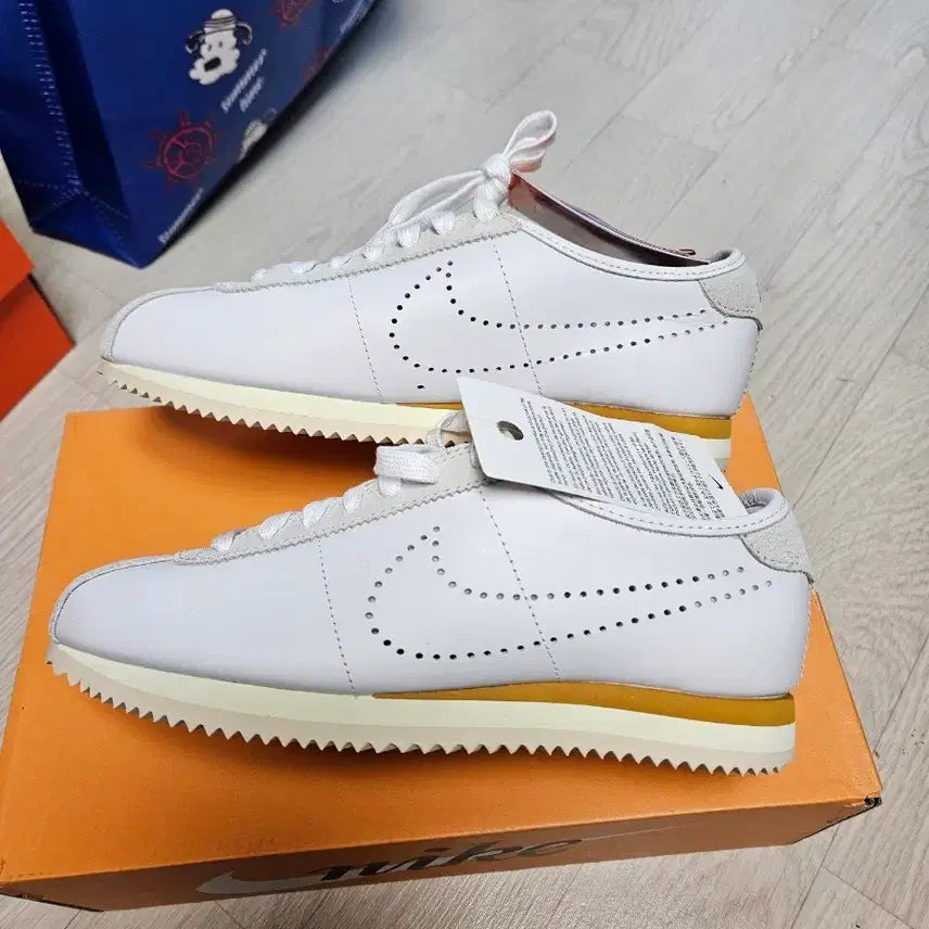 [BUNJANG] Nike Cortez Limited Edition Leather / 나이키 코르테즈 리미티드 올가죽 265,270,275