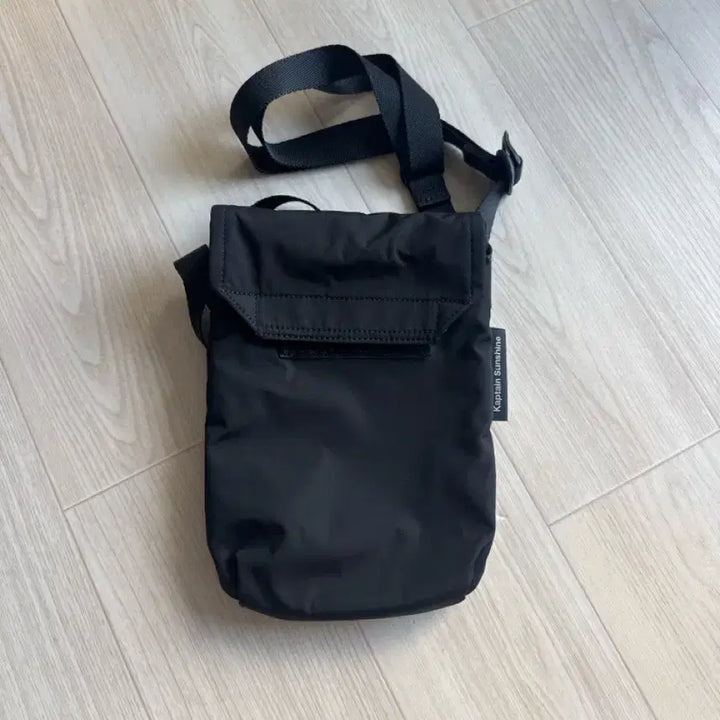 [BUNJANG] Captain Sunshine Mini Crossbody Bag / 캡틴선샤인 미니 크로스백