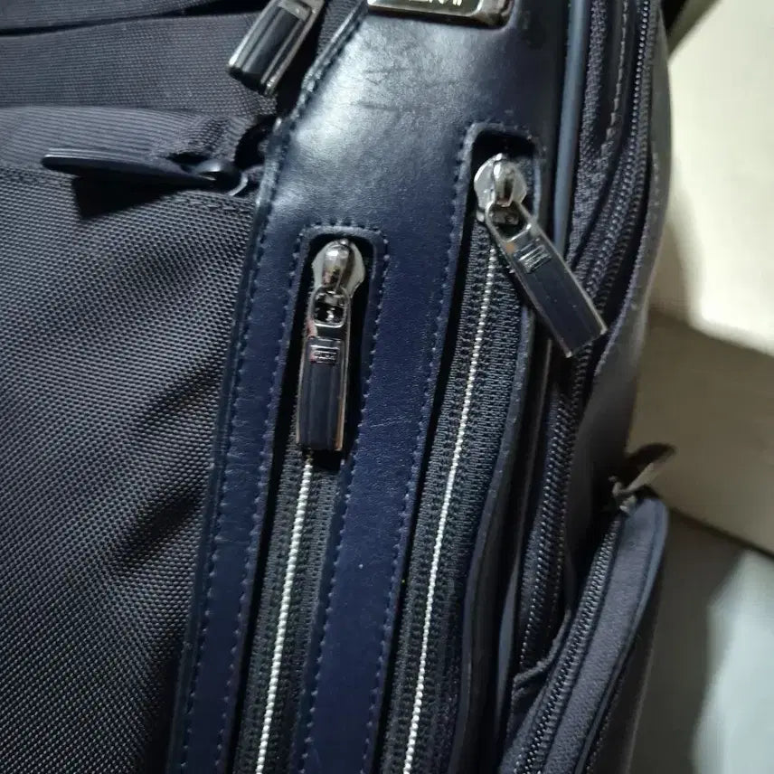 [BUNJANG] TUMI Backpack / 투미 TUMI 어리베킹스포드 라인 방탄백팩 확장형