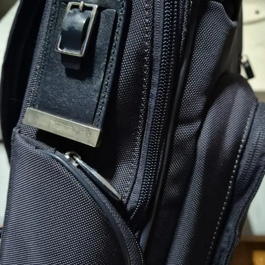 [BUNJANG] TUMI Backpack / 투미 TUMI 어리베킹스포드 라인 방탄백팩 확장형